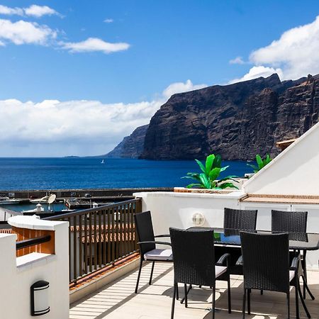 Ocean Panorama - 3 Ac Bedrooms, Private Garage, New Pool, 2 Bathrooms, Tv Channels Acantilado de los Gigantes Kültér fotó